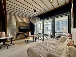 Starlight Suites (D9), Apartment #581113211
